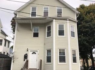 10 Reeves St, Worcester, MA 01607