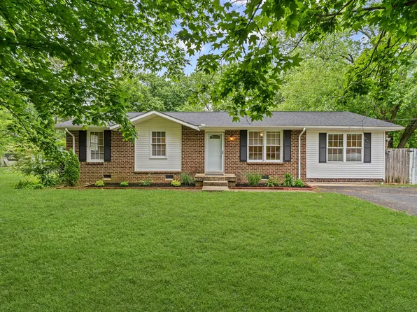 2311 Reidhurst Dr, Murfreesboro, TN 37127