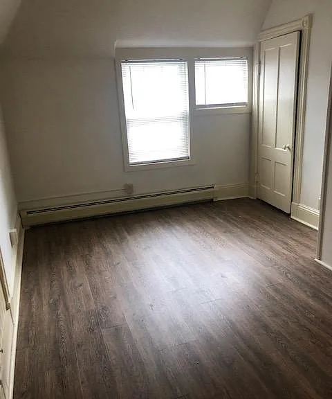 62 S Main St — Photo 8