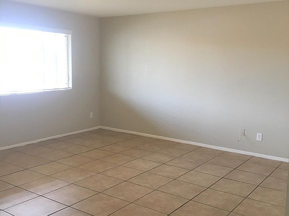 4th image of 5551 W Cambridge Ave