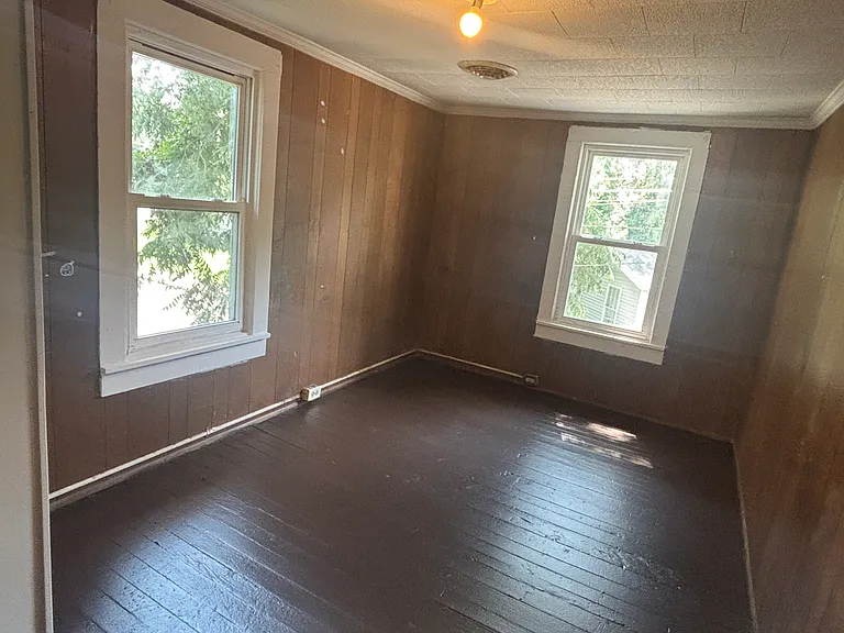 213 Tilghman St — Photo 4