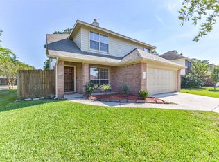 8211 Cove Timbers Ln, Tomball, TX 77375