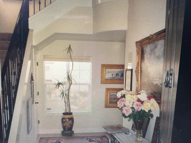 15 Veneto Cir — Photo 7