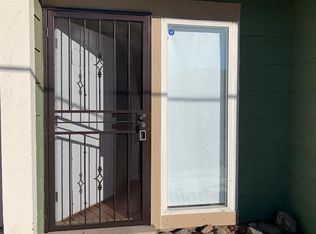 904 S Peoria St, Aurora, CO 80012