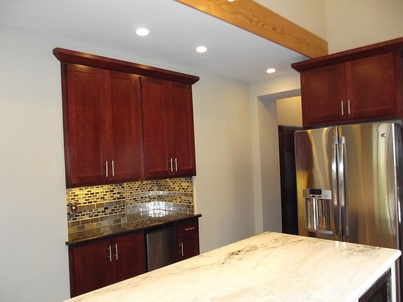 4th image of 1431 Bellevue Avenue