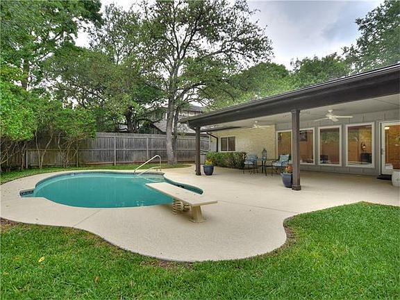 4th image of 10607 Spicewood Pkwy