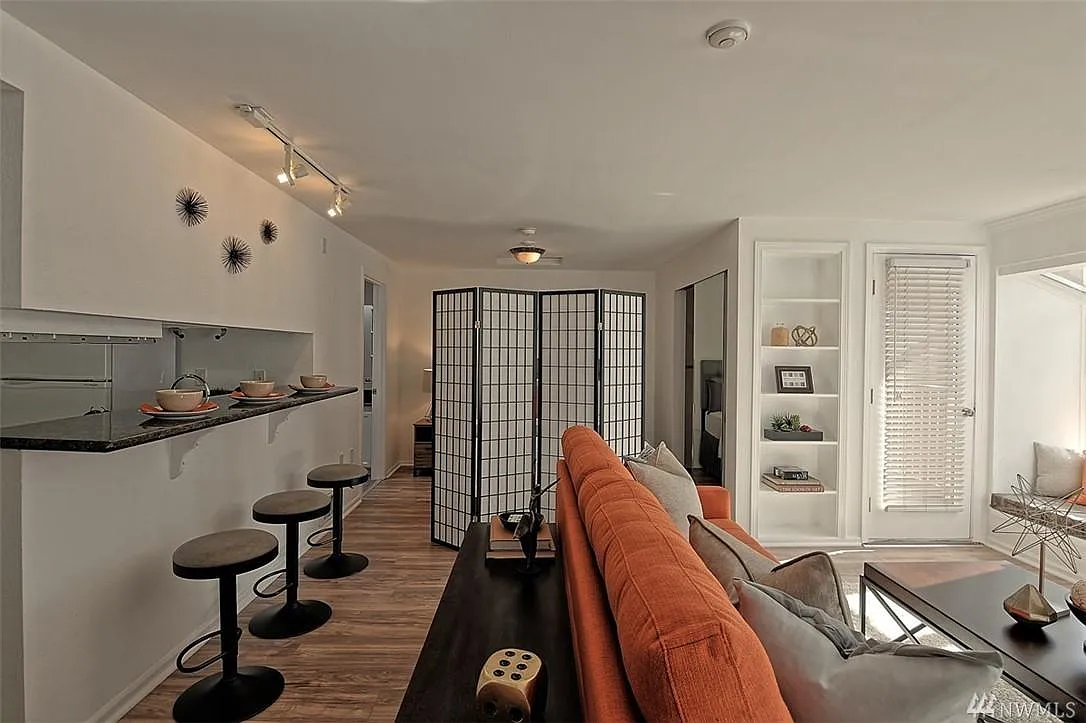Studio, 506 sqft, $1,550 — Photo 3