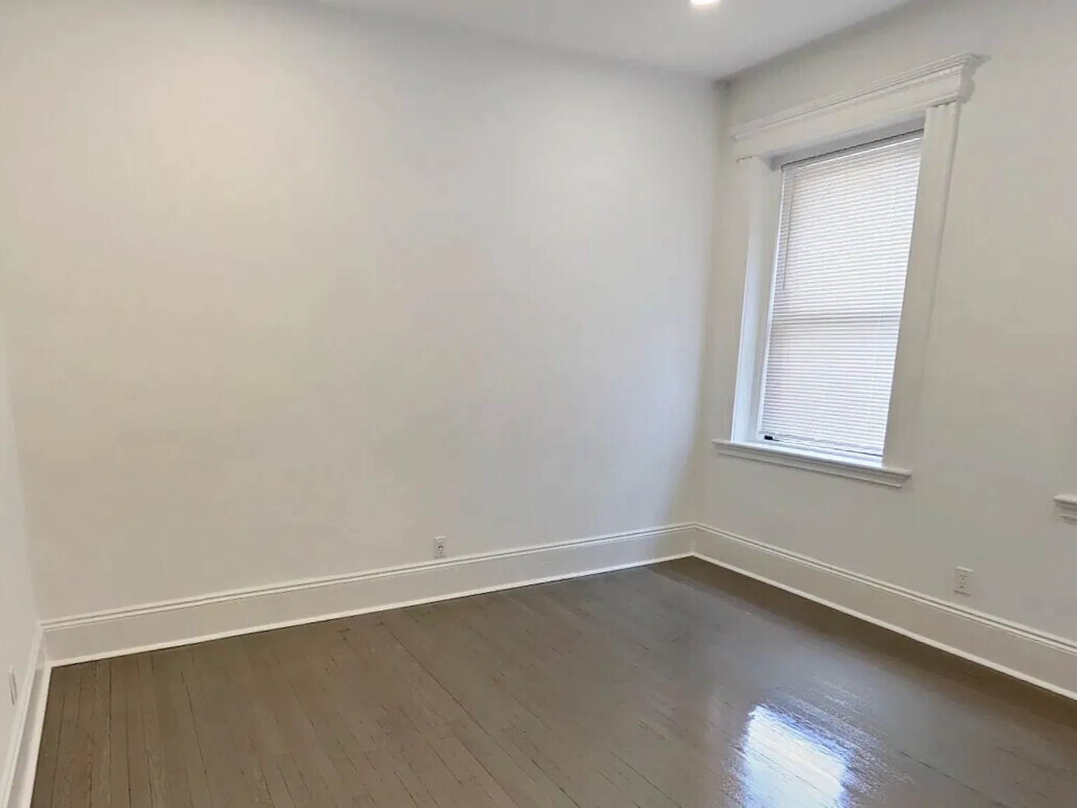 1 bed, 999 sqft, $2,800 — Photo 2