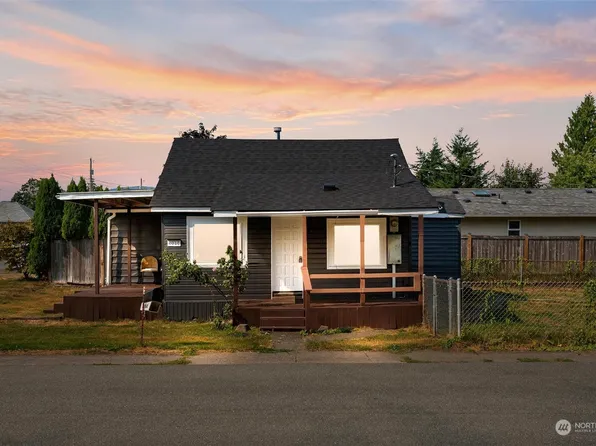 401 E Pioneer Street, Granite Falls, WA 98252