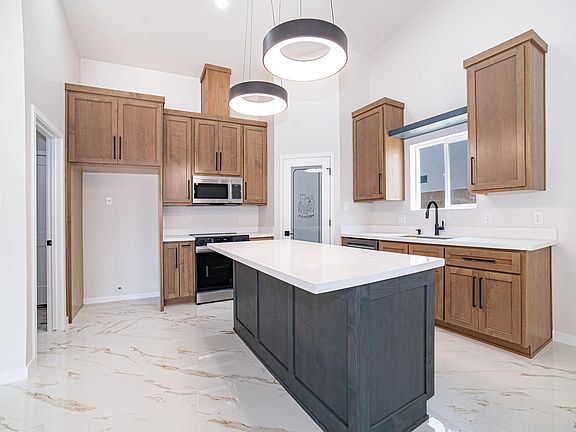 5th image of 7949 E 34th Pl