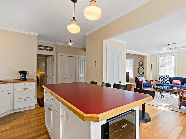 6 Gladding Ct #1 — Photo 6