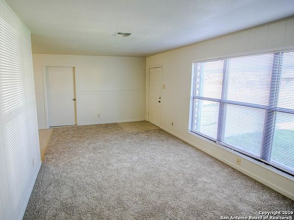 3rd image of 330 Trudell Dr