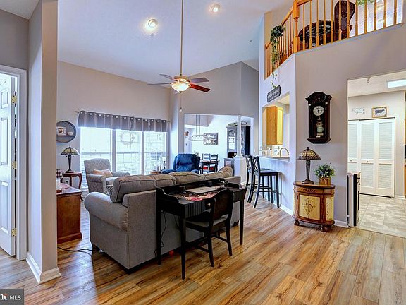 5th image of 5232 Glenthorne Ct #5232