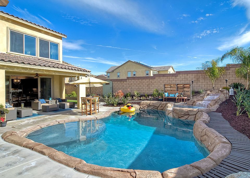1st image of 24479 Preston Ct