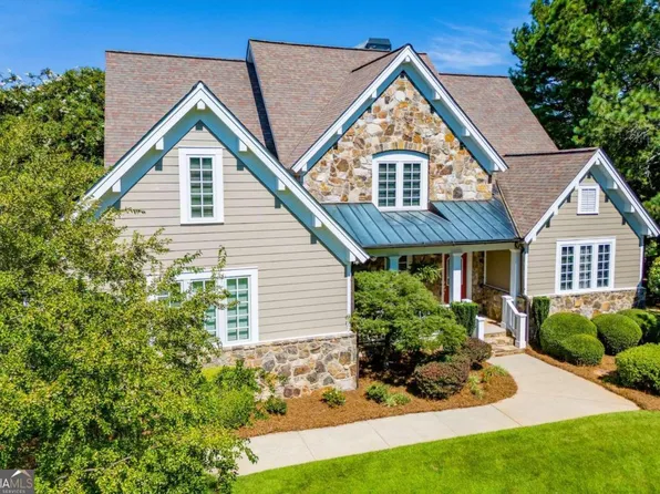 108 Oakmont Ct, Carrollton, GA 30116