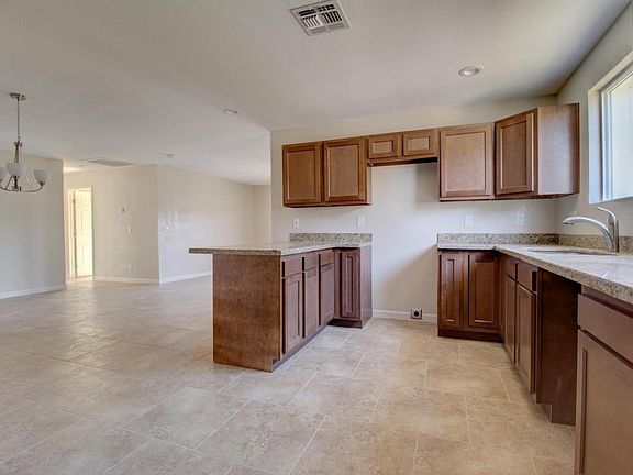 5th image of 3039 N 53rd Dr
