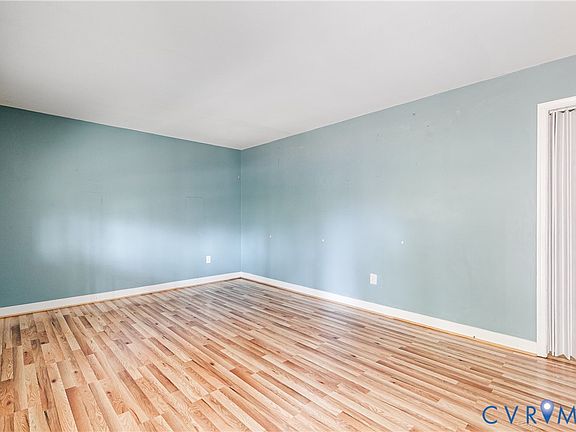 2nd image of 3041 Clintwood Rd