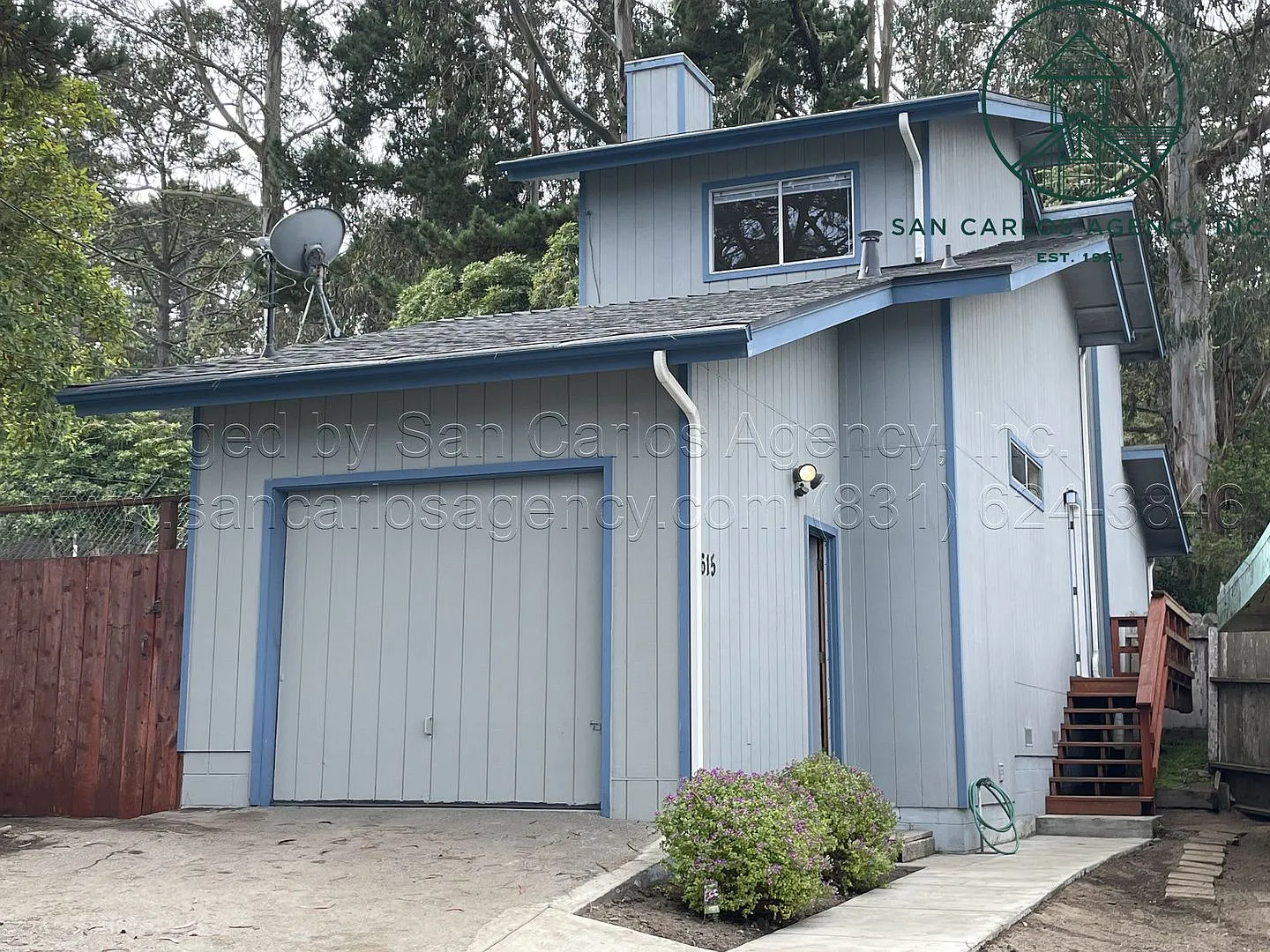 Refreshed Two Bedroom Monterey Home at End of Quiet Cul de Sac — Photo 1