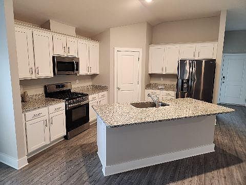 4th image of 274 Morning Creek Way