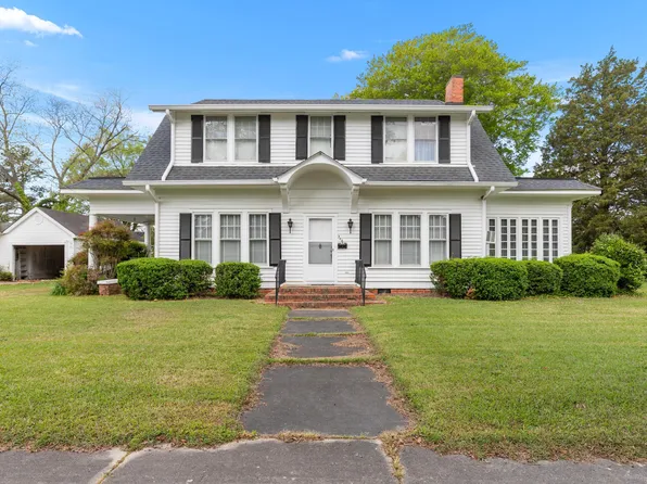 305 N Ellis Ave, Dunn, NC 28334