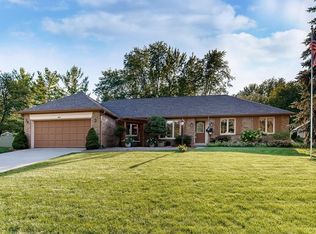 64 Chesterfield Dr, Noblesville, IN 46060