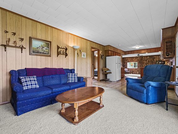 5th image of 1881 Grouse Ln