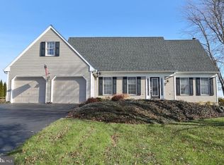 2209 Silver Ln, Willow Street, PA 17584