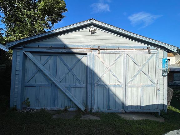 5th image of 51 Schoool Street