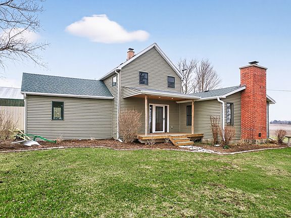 3rd image of 17093 Somonauk Rd