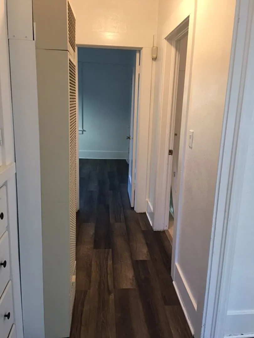 2 B/R 1 B/A House In Marysville Available Now!! — Photo 4