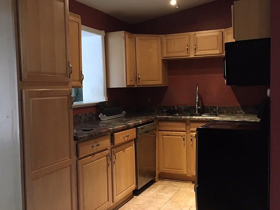 1st image of 1816 31st Ave