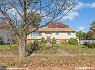 730 Chestnut Ave, Laurel Springs, NJ 08021