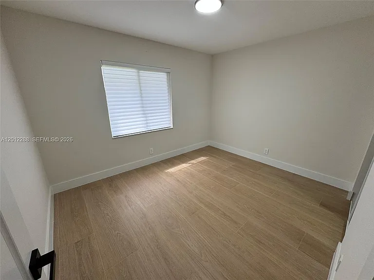 9234 Southampton Pl — Photo 11