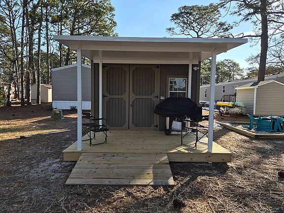 4th image of 204 Norfolk Dr
