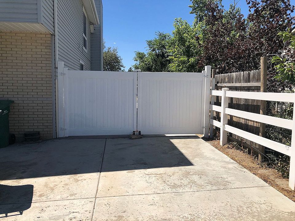 1st image of 11118 S Mary Dr