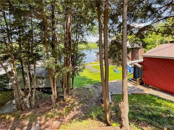 103 Mountain View Rd, Old Forge, NY 13420