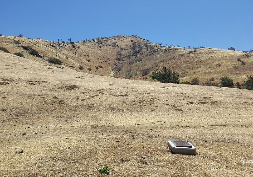 1st image of 3220 Shadow Mountain Dr