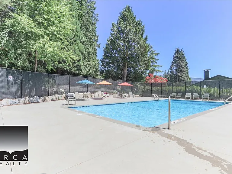 885 Frederick Rd — Photo 29