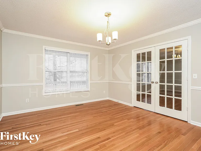 139 Creek Meadow Dr — Photo 5