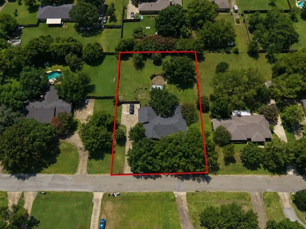 5500 Bello Vista Dr, Sherman, TX 75090
