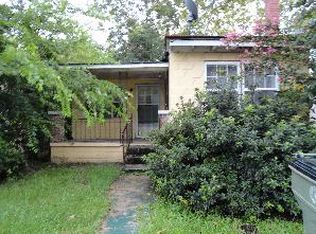 4 Nelson St, Savannah, GA 31415