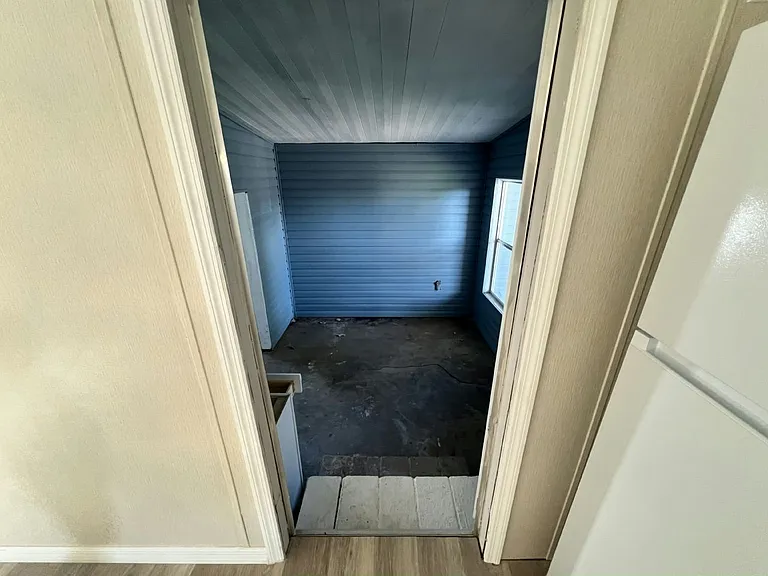 Auburndale Estates — Photo 23