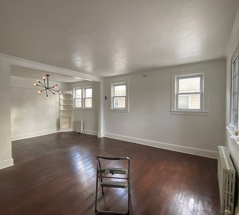 1st image of 104-25 201st St #1