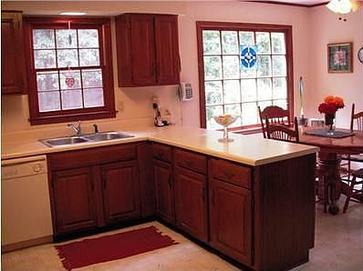 4th image of 165 Brandon Mill Cir