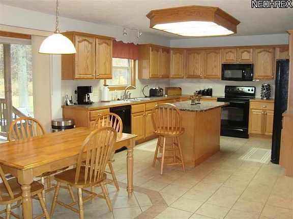 5th image of 1021 Norton Dr