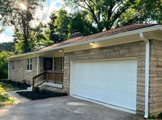 1048 Kessler Boulevard West Dr W, Indianapolis, IN 46228