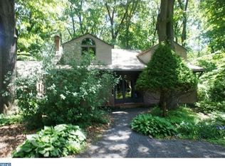 320 W Pothouse Rd, Phoenixville, PA 19460