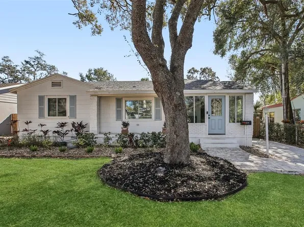 204 W Powhatan Ave, Tampa, FL 33604