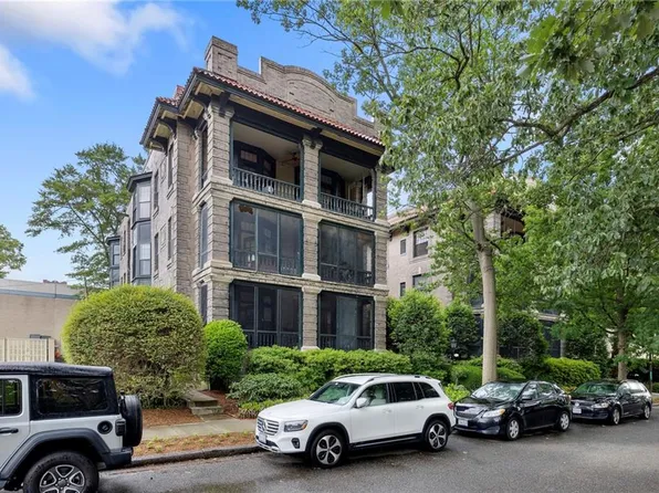 812 Stockley Gdns APT 12, Norfolk, VA 23507