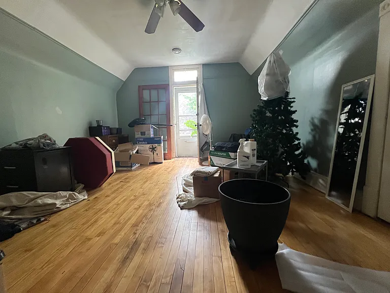 801 E Hadley St #2 — Photo 3